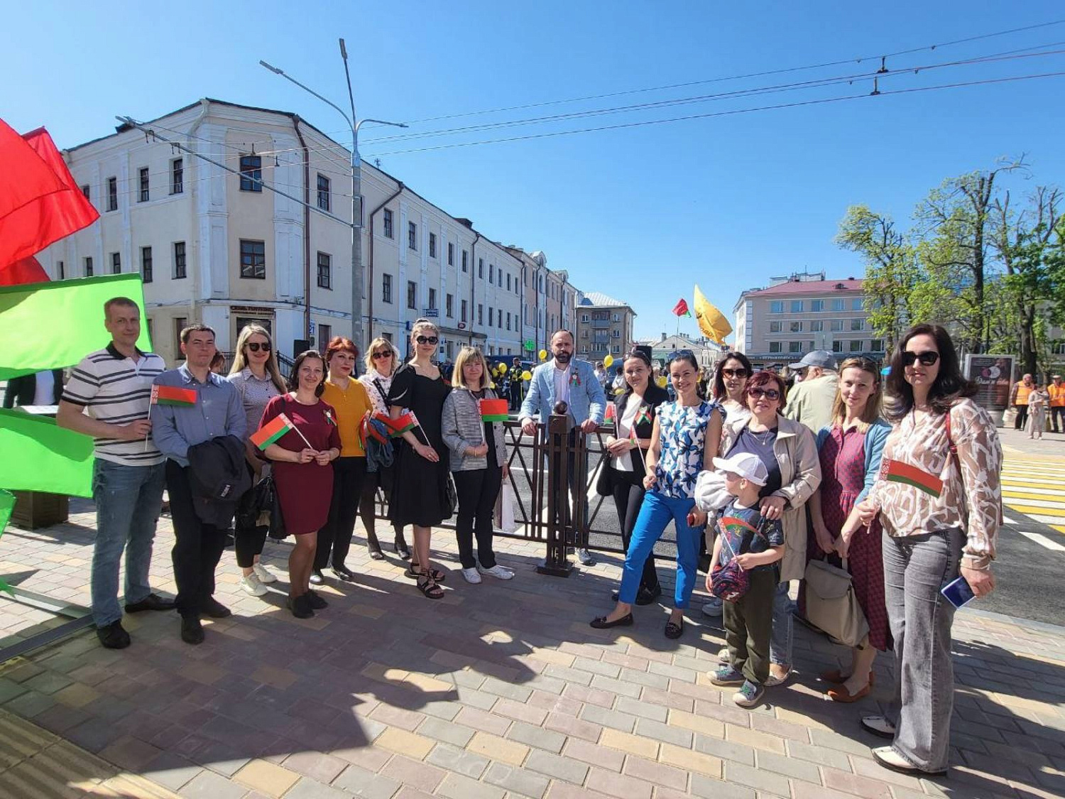 Оригинальное ограждение от могилёвского металлургического завода украсило улицу Комсомольскую в Могилёве (ФОТО)